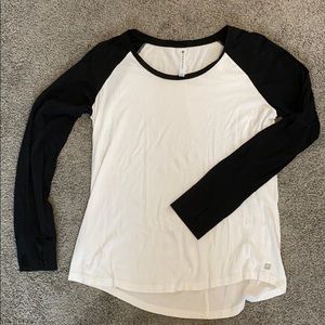 Fabletics baseball tee with thumb holes